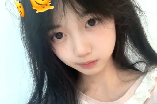 克洛维克拉与沃啊·薇姬绯闻曝光：新恋情还是炒作？