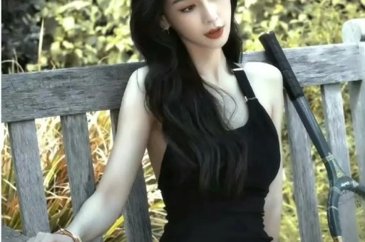 内娱开年地震！30岁网红司晓迪爆料睡遍顶流48小时反转封账号