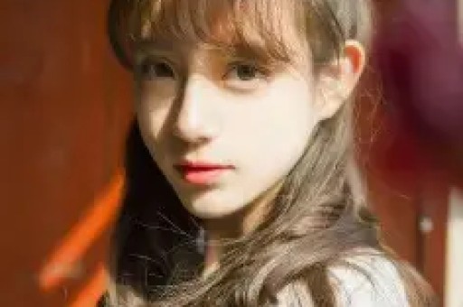 内娱1天4大瓜！顶流恋情、深夜泡酒吧、全身整容一个比一个离谱